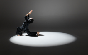 Internet Abuzz with Theories About the ‘Serbian Dancing Lady